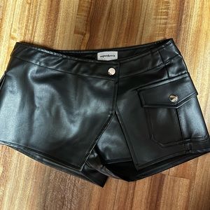 Superdown REVOLVE Skort
